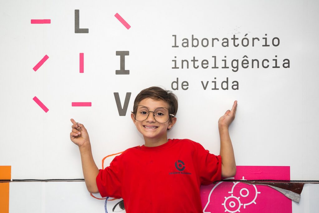 O laboratório inteligência de vida (LIV) ajuda a desenvolver habilidades socioemocionais